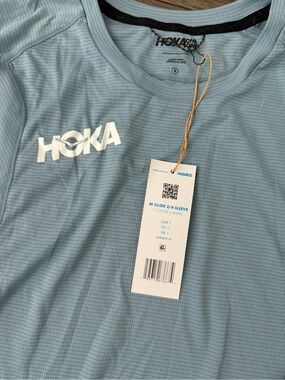 Hoka Men’s Light Blue Short Sleeve Performance Tee